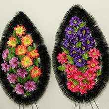 small_attributes_5_funeral-wreaths